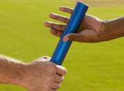 开云体育直播-霍勒迪，争冠之夜的无名英雄，如何用隐形定义伟大